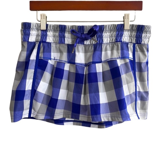 lululemon athletica Dresses & Skirts - Lululemon Leader of the Track Run Skirt / Skort